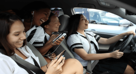 2018-01-safe-driving-photo1